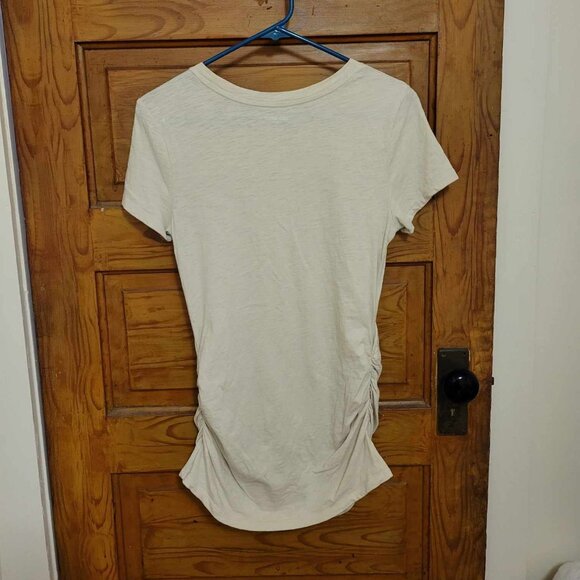 Old Navy Maternity Top - Picture 3 of 3